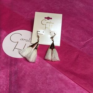 Fog horn metal tassel drop earrings